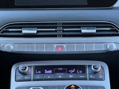 Used 2020 Hyundai Palisade SEL w/ Convenience Package image 23