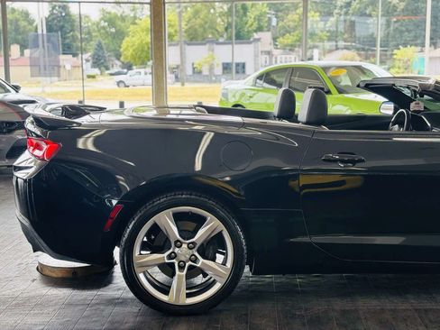 Used 2017 Chevrolet Camaro SS RWD image 6