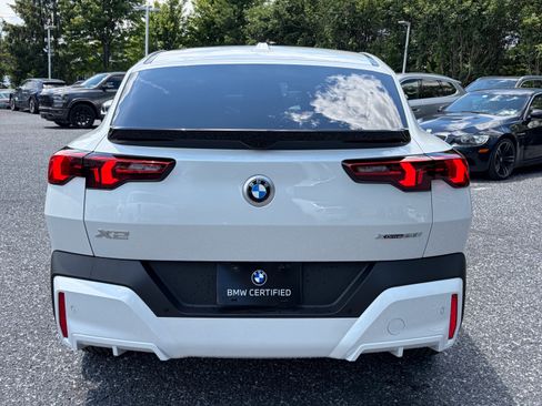 Certified 2025 BMW X2 xDrive28i AWD/4WD image 7