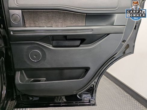 Used 2020 Ford Expedition Limited w/ Equipment Group 302A image 24