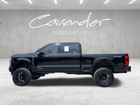 Used 2024 Ford F250 Lariat w/ Lariat Ultimate Package AWD/4WD image 16