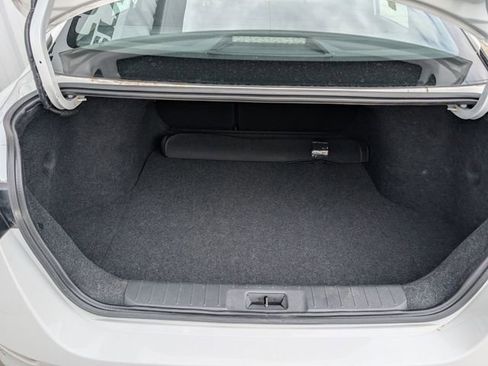 Used 2022 Nissan Sentra S FWD image 19