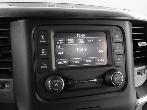 Certified 2022 RAM 1500 Big Horn image 30