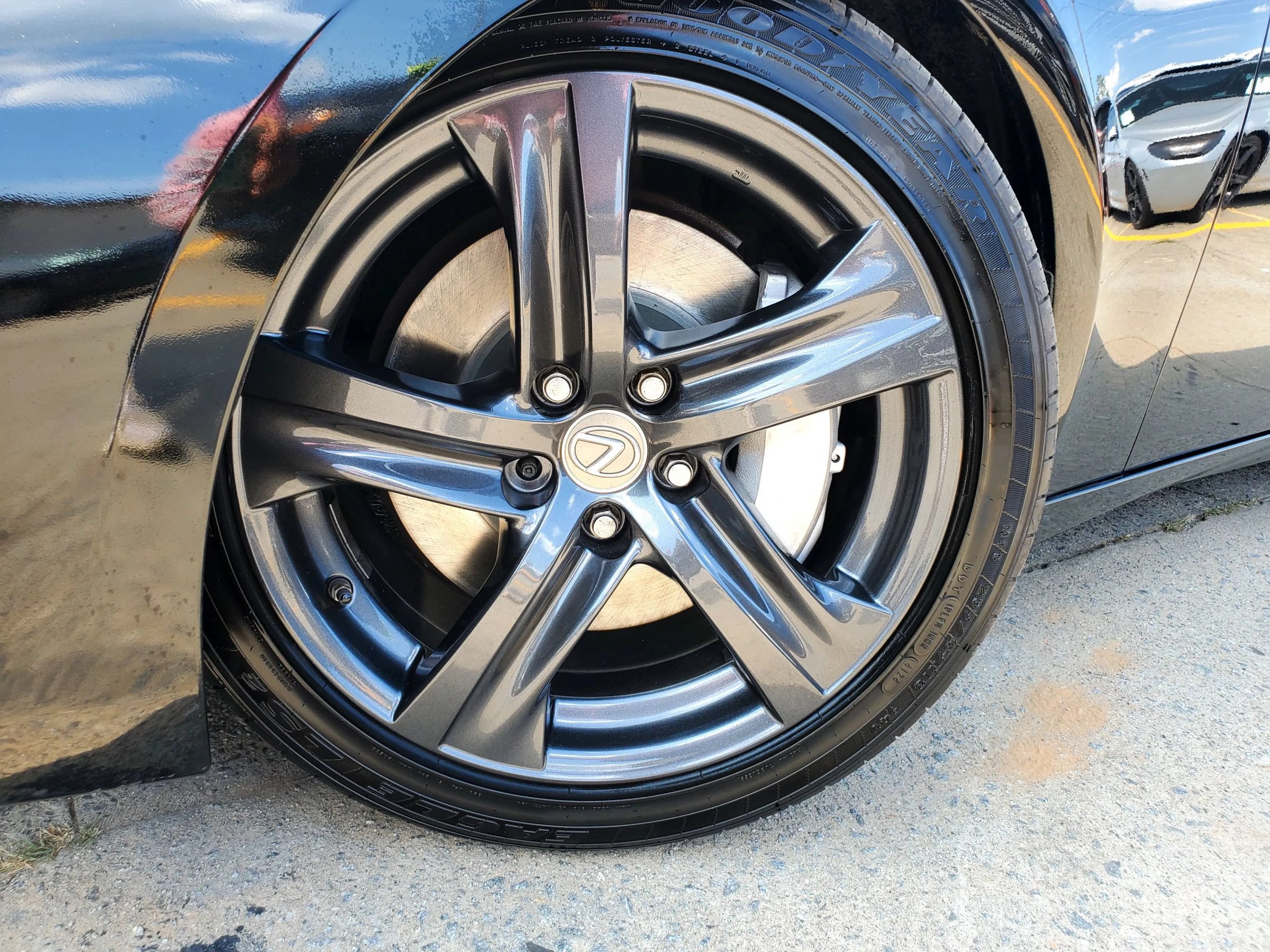 Used 2019 Lexus IS 300 AWD image 14