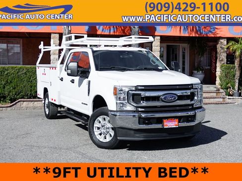 Used 2021 Ford F350 XLT image 1