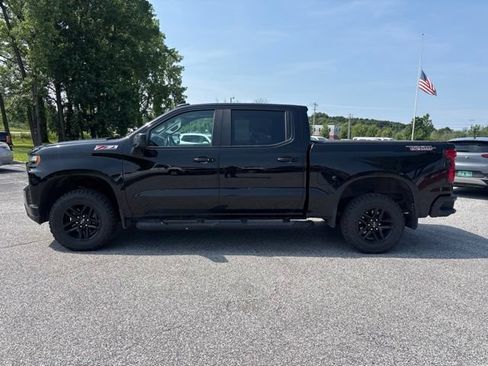 Used 2020 Chevrolet Silverado 1500 LT Trail Boss AWD/4WD image 2
