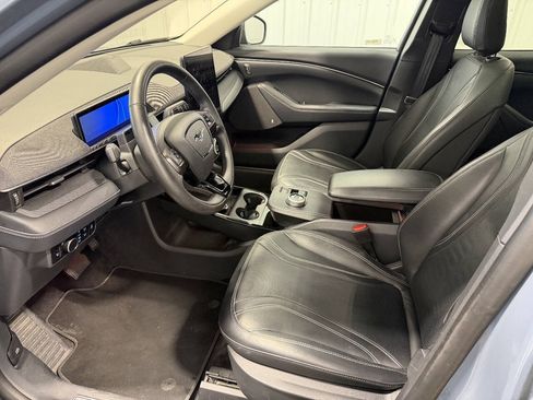 Used 2023 Ford Mustang Mach-E Premium AWD/4WD image 8