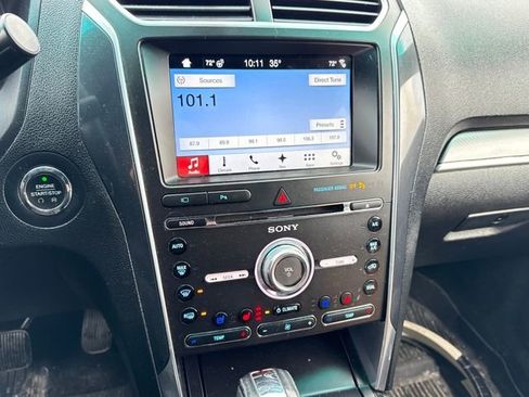 Used 2017 Ford Explorer Sport w/ Equipment Group 401A image 23