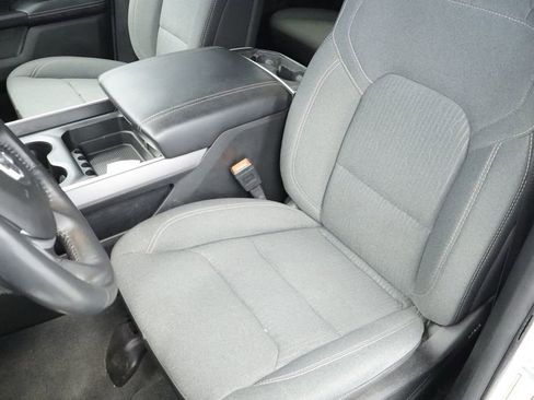 Used 2023 RAM 1500 Big Horn AWD/4WD image 30