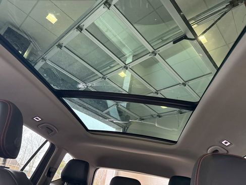 New 2026 Volkswagen Atlas Peak Edition image 23