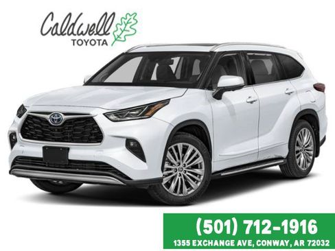 Used 2023 Toyota Highlander Platinum FWD image 5