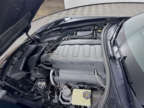 Used 2014 Chevrolet Corvette Stingray Convertible w/ 3LT Preferred Equipment Group image 20