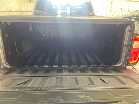 Used 2024 GMC Canyon Denali AWD/4WD image 27