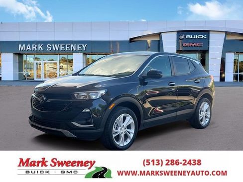 Used 2023 Buick Encore GX Preferred w/ Cold Weather Comfort Package AWD/4WD image 1