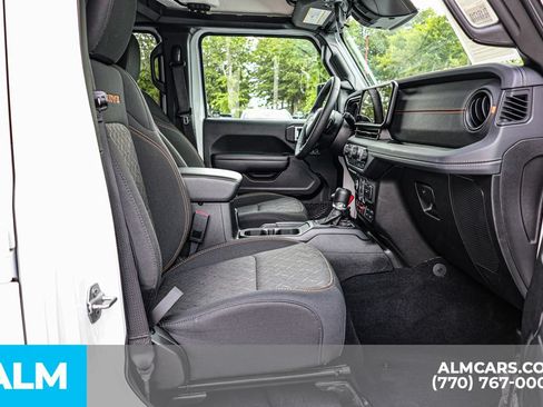 Used 2026 Jeep Gladiator Mojave AWD/4WD image 20