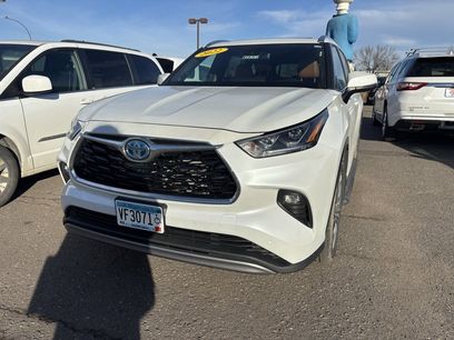 Used 2022 Toyota Highlander Platinum