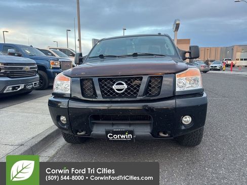 Used 2012 Nissan Titan PRO-4X w/ Pro-4x Technology Pkg image 5