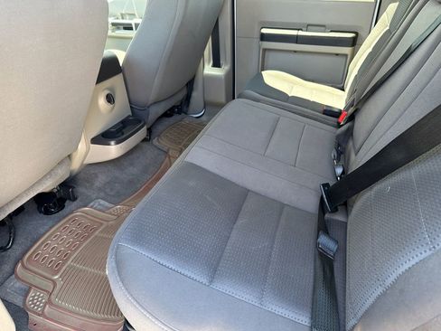 Used 2010 Ford F250 XL image 17