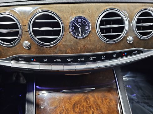 Used 2015 Mercedes-Benz S 550 Sedan image 22