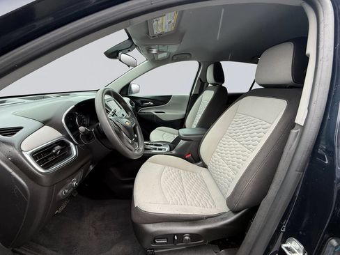Used 2021 Chevrolet Equinox LT w/ LPO, Floor Liner Package AWD/4WD image 11