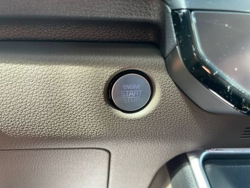 New 2027 Kia Carnival FWD image 23