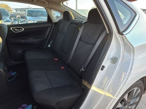 Used 2018 Nissan Sentra SR image 14