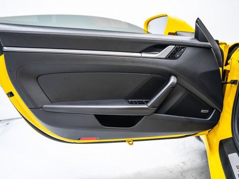 Used 2021 Porsche 911 Carrera S image 27