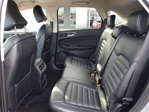 Certified 2024 Ford Edge SEL image 29