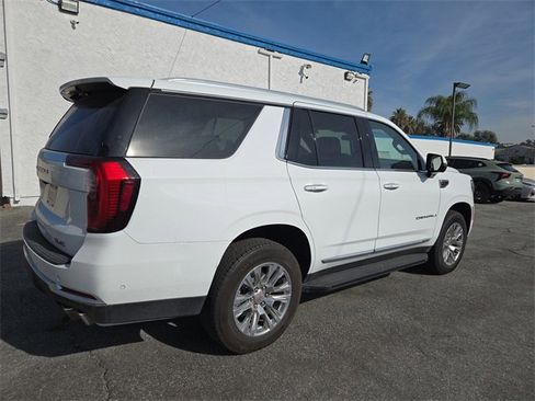 Used 2025 GMC Yukon Denali image 3