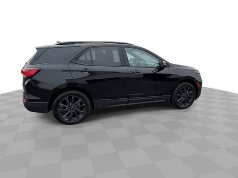Certified 2024 Chevrolet Equinox RS FWD image 9