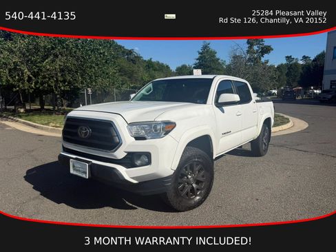 Used 2020 Toyota Tacoma SR5 AWD/4WD image 1
