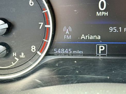 Used 2024 Nissan Altima 2.5 SV image 19