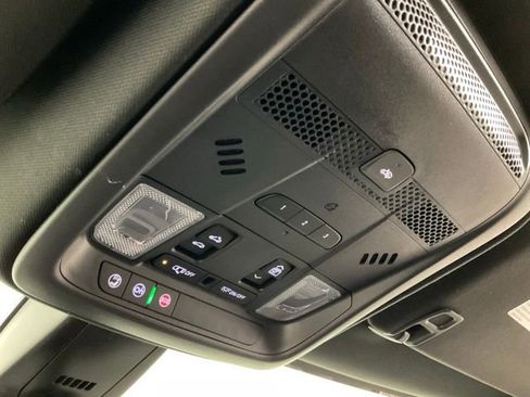 Certified 2025 Cadillac XT5 Premium Luxury w/ Technology Package image 22