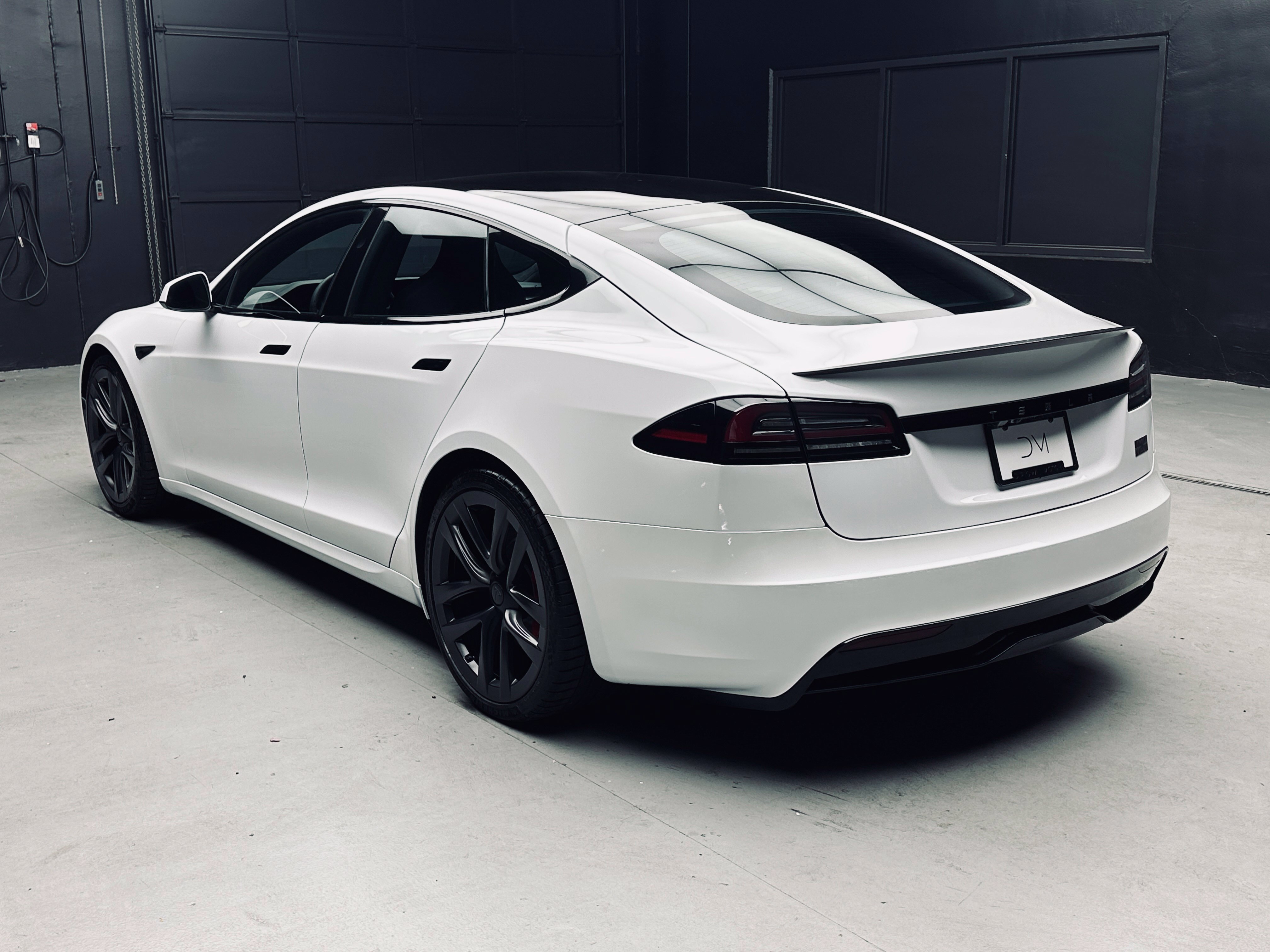 Used 2024 Tesla Model S Plaid AWD/4WD image 5