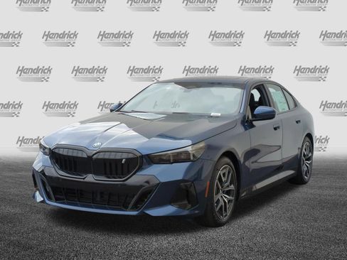 New 2026 BMW i5 eDrive40 w/ M Sport Package image 5