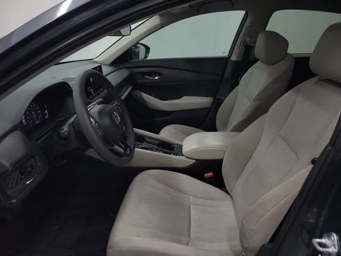 Used 2025 Honda Accord LX image 19