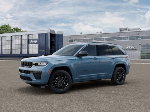 New 2026 Jeep Grand Cherokee Limited AWD/4WD image 1