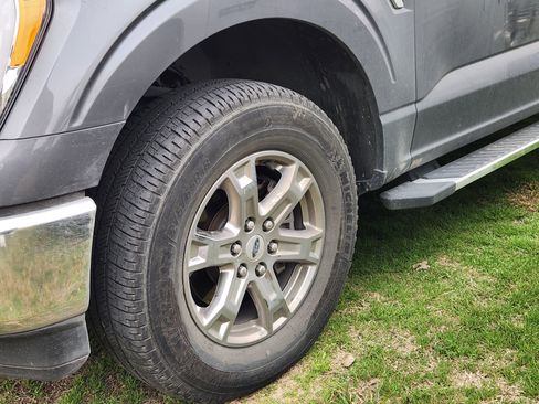 Used 2023 Ford F150 XLT w/ Equipment Group 302A High image 7