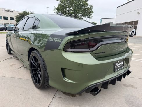 Used 2020 Dodge Charger Scat Pack w/ Daytona Edition Group RWD image 2