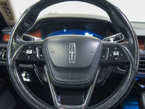 Used 2020 Lincoln Aviator Reserve w/ Equipment Group 202A image 29