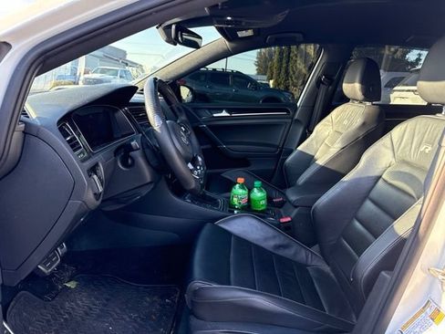 Used 2019 Volkswagen Golf R 4-Door AWD/4WD image 6