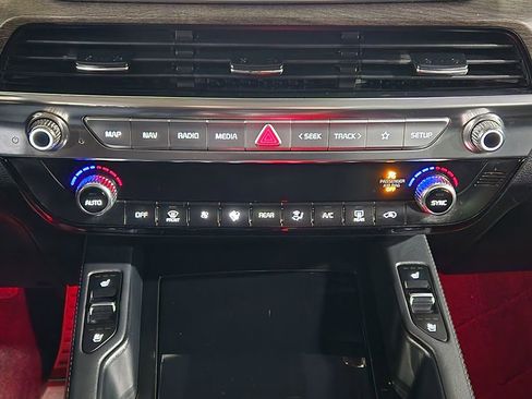 Used 2021 Kia Telluride SX image 39