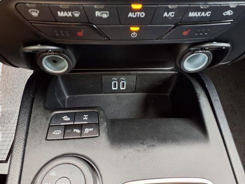 Used 2023 Ford Ranger XLT w/ Equipment Group 302A High image 18