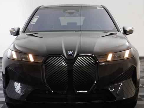 New 2026 BMW iX xDrive45 w/ Premium Package image 23