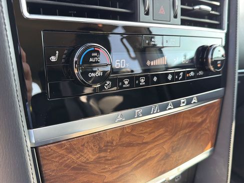 Used 2023 Nissan Armada SL w/ Captain's Chairs Package AWD/4WD image 28