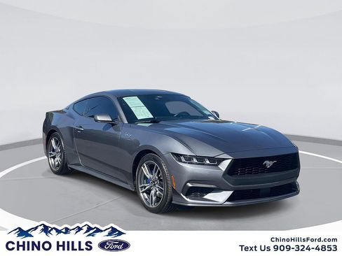 Used 2024 Ford Mustang Coupe RWD image 1