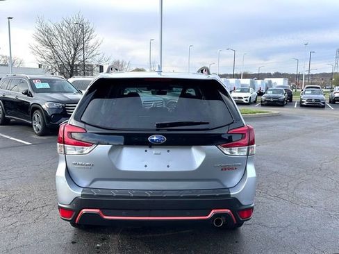 Used 2021 Subaru Forester Sport image 7