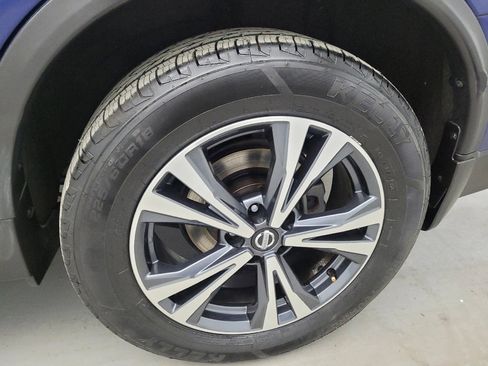 Used 2017 Nissan Rogue SL w/ SL Premium Package AWD/4WD image 31