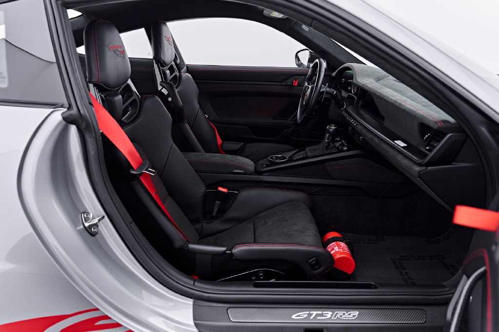 Used 2024 Porsche 911 GT3 RS RWD image 40