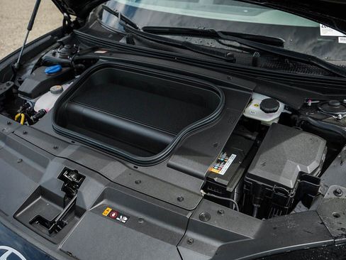 New 2025 Hyundai Ioniq 6 SEL image 7